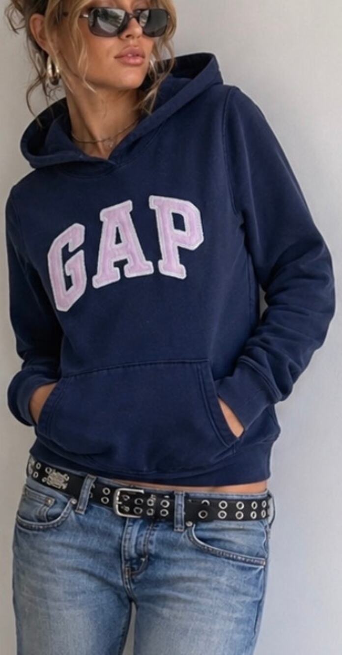 Vintage GAP spellout logo hoodie sweatshirt lounge classic 90s Y2K women’s small